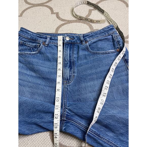 American Eagle Outfitters High Rise Mom Straight Blue Jeans, size 12 short - Picture 4 of 15